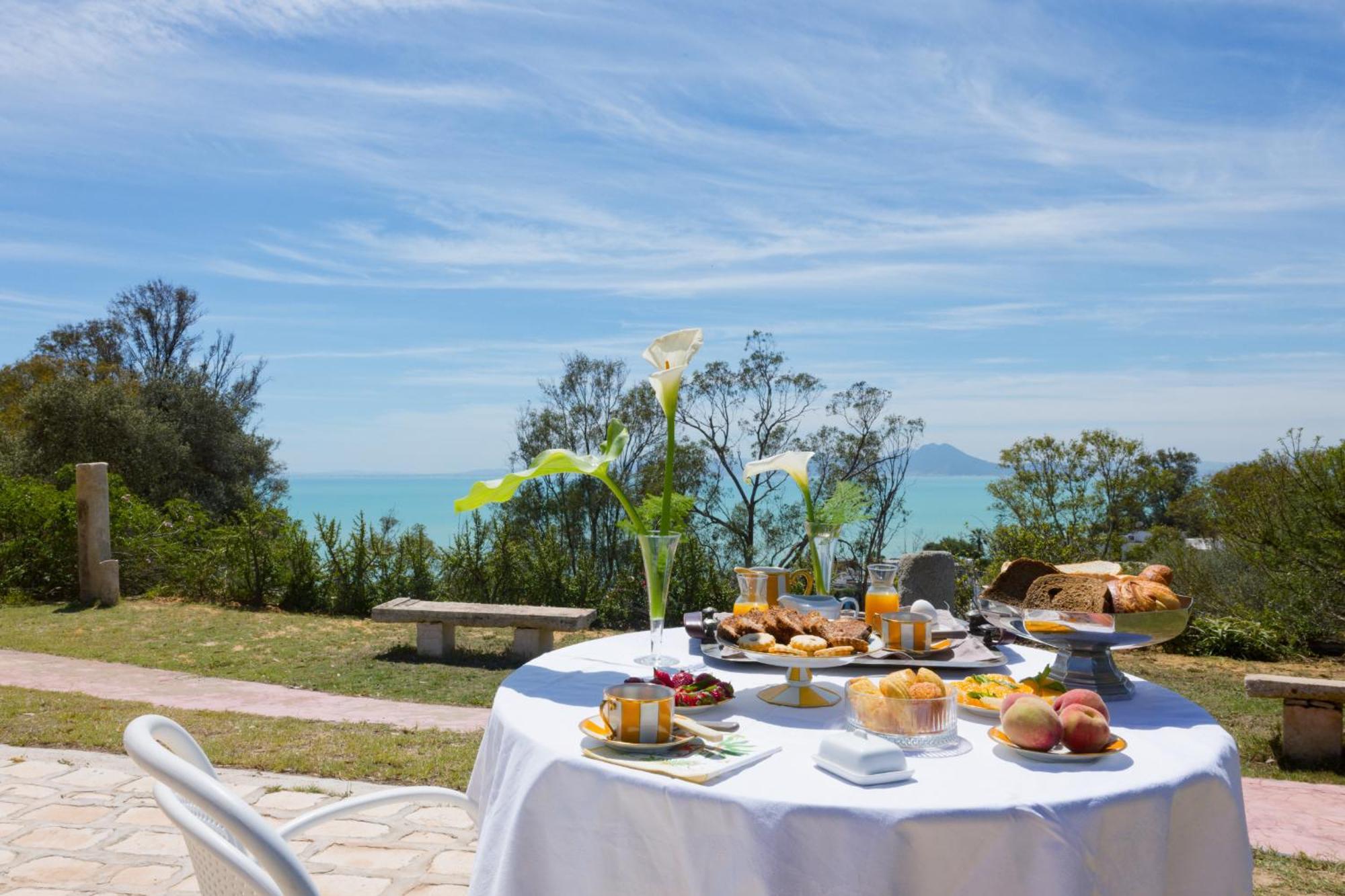 Bed and Breakfast Lella Zohra, Studio Avec Piscine A Sidi Bou Ali Exterior foto