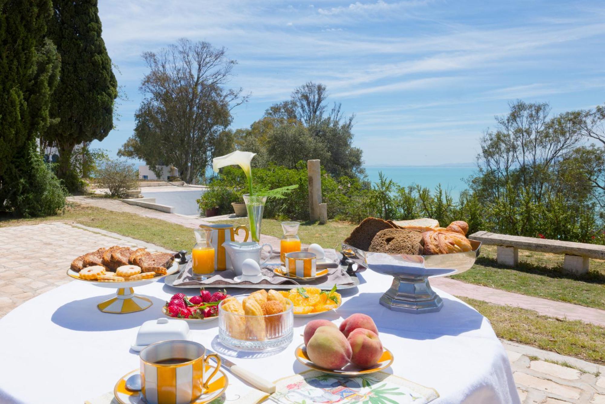 Bed and Breakfast Lella Zohra, Studio Avec Piscine A Sidi Bou Ali Exterior foto